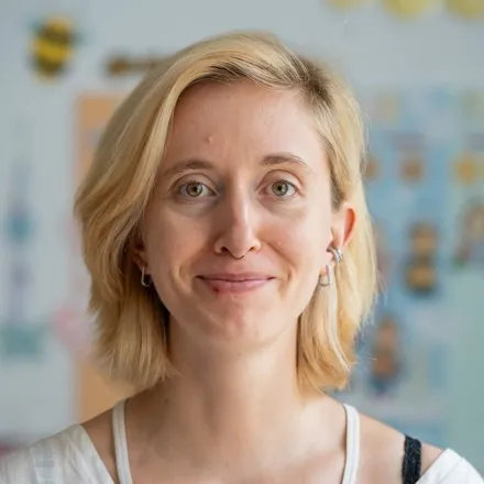 Ms. Dáška